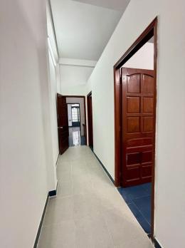 Bán nhà Hẻm 8m Phan Huy Ích, gần Trường Chinh, 5x20m, 3 Tầng - 6PN, Sổ A4, 12,8 tỷ.