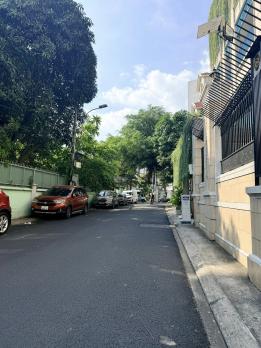 NHÀ MẶT TIỀN TÂN BÌNH - PHƯỜNG 4 CŨ - 50M2, 5 TẦNG, NGANG 4M,  Ô TÔ ĐỖ CỬA, VỊ TRÍ CỰC ĐẸP.