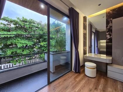 **Bán nhà mặt tiền Trần Văn Danh, phường 13, Tân Bình (4x22) 4 tầng ga T3