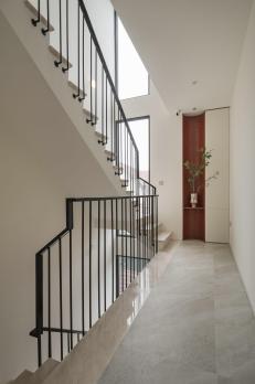 **Bán nhà mặt tiền Trần Văn Danh, phường 13, Tân Bình (4x22) 4 tầng ga T3