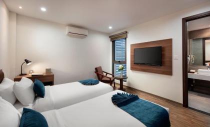 Bán Nhà Phố Kim Mã Ba Đình 204m2-8T MT9m Sổ Hoàn Công 57 Tỷ Kim Mã.