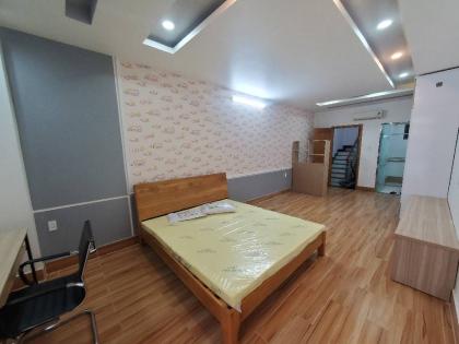 NHÀ HẺM XE HƠI 6M TẠI PHÚ NHUẬN - VÀI BƯỚC RA MẶT TIỀN - KHU VVIP - NHỈNH 8 TỶ.