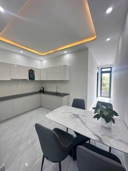 BÁN NHÀ ĐẸP MỚI XÂY CAO THẮNG ĐÀ LẠT - XÂY DỰNG PHÂN QUYỀN CHƯA ĐẾN 4 TỶ