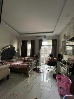 Bán nhà HXH Hoàng Văn Thụ - giao Út Tịch, Tân Bình, 4,5x17m, 3 Tầng - 4PN, 10,2 tỷ.