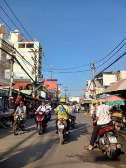 KHU CHỢ LÊ ĐÌNH CẨN – HẺM XE HƠI 6M  – 58M² (4x14.5) CẤP 4 CÓ LỬNG, TIỆN XÂY MỚI HOẶC CẢI TẠO LẠI.