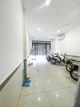 Bán nhà Mặt tiền Nguyễn Sơn - gần Thoại Ngọc Hầu, 4,2x10m, 5 Tầng - 4PN, hạ 11,9 tỷ.