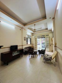 Bán nhà Mặt tiền Nội bộ Cư Xá Phú Lâm B- Bà Hom, 6,5x18m - 3 Tầng, 1 đời chủ, 12,9 tỷ.