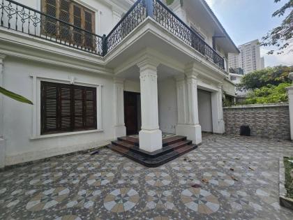 Cần bán căn biệt thự 3 tầng Tân Tây Đô Hoài Đức DT 204m SDCC