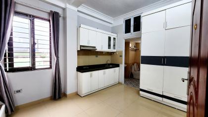 Cho thuê CCMN siêu sang phố Nguyễn Đình Hoàn Cầu Giấy, từ 3.2tr/th Lh:0913506880.