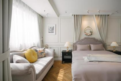 Mặt hồ Đống Đa 120m2*10T mt 7m thang máy thoáng trước sau 140 tỷ.