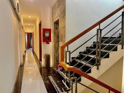 Bán CHDV hẻm 8m Quang Trung ngang 6.7m 134m2 6 lầu 21PN T.máy DT 115tr 26 tỷ gần chợ.