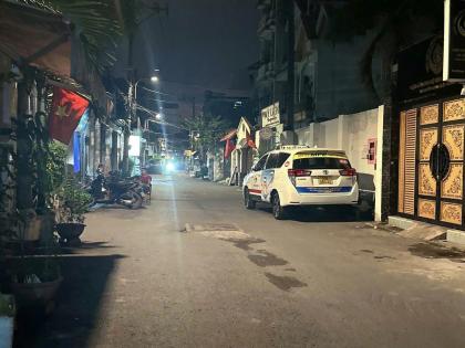 Bán CHDV hẻm 8m Quang Trung ngang 6.7m 134m2 6 lầu 21PN T.máy DT 115tr 26 tỷ gần chợ.