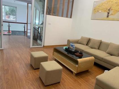 Bán nhà Vĩnh Hưng, Hoàng Mai 52m, 5 tầng, mặt tiền 4.5m giá 9.5 tỷ