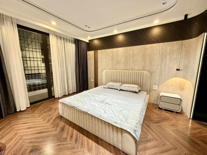 6 Tầng Thang Máy, Khương Đình - Thanh Xuân, 50m2, Gần Royal CiTy, Mặt tiền 4m, 14.8 Tỷ