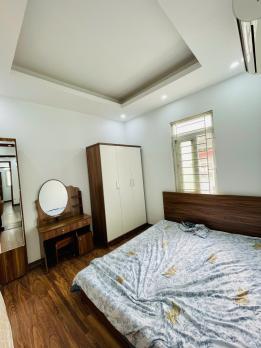 Bán căn hộ chung cư mặt phố Thượng Đình, Thanh Xuân, nhà đẹp, ô tô tránh đỗ