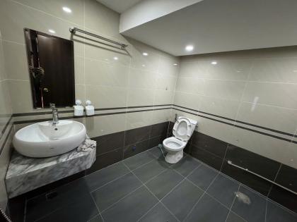 CHO THUÊ VĂN PHÒNG – LÊ VĂN THIÊM, NHÂN CHÍNH, THANH XUÂN — Diện tích 75m. Giá thuê: 14,5tr/tháng (có thương lượng)