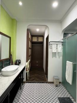 Nhà đẹp - Dân Xây, Vương Thừa Vũ, Ô Tô đỗ cửa, 5 Tầng Thang Máy, KD, 45m2, 16.6 Tỷ.