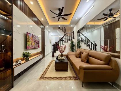 Nhà đẹp - Dân xây, Trường Chinh - Đống Đa, Ngõ rộng thoáng, 36m2, 4 tầng, 9.8 Tỷ- Sổ vuông