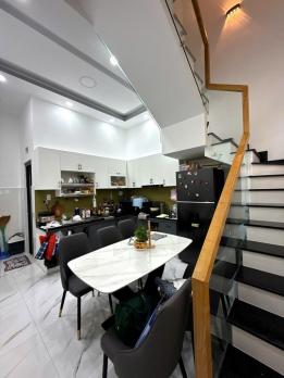 XUẤT NGOẠI Bán Nhà 4 Tầng Siêu Đẹp Lê Văn Sỹ, 52m2, Chỉ 9.x Tỷ TL