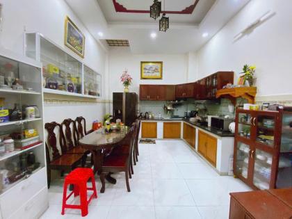 Bán nhà HXH 6m Bờ Bao Tân Thắng - ngay Aeon, 4x16m, 3 Tầng - có 4 PN, chỉ 8,5 tỷ.