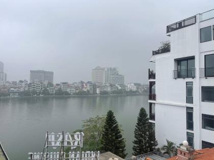 Bán Nhà Mặt Phố Từ Hoa Tây Hồ 394m2-5T MT12m VIEW Hồ 2 THOÁNG 337 Tỷ.