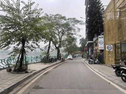 Bán Nhà Mặt Phố Từ Hoa Tây Hồ 394m2-5T MT12m VIEW Hồ 2 THOÁNG 337 Tỷ.