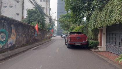 Bán Nhà Phố Tây Hồ Phường Quảng An 120m2-3T MT8m 2 THOÁNG 70 Tỷ Tây Hồ.