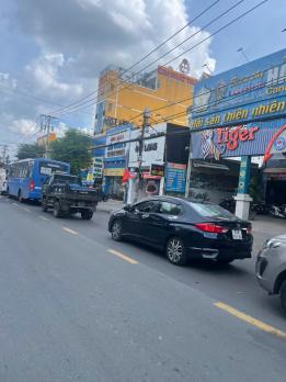 XƯỞNG ĐƯỜNG CONTAINER Q12 – CÁCH LÊ VĂN KHƯƠNG 500M – DÒNG TIỀN 80TR/THÁNG