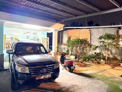 HÀNG HOT NGAY THỊ TRẤN HÓC MÔN – ĐẤT (12X22) HẺM XH THÔNG GIÁ CỰC TỐT