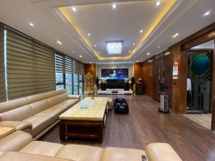 Chính chủ cần bán gấp căn nhà phân lô vị trí mặt ngõ 187 thông 193 Trung Kính, Yên Hòa, Cầu Giấy, DT 54m² x 7 tầng thang