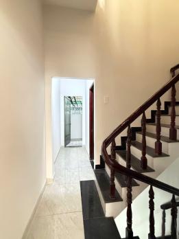 Tân Bình Khu VIP P15 Hẻm nhựa 6m Nhà 4 tầng hoàn công đủ giá 5,8tỷ