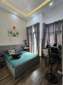 HẺM 6M! Bán Nhà 5 Tầng Cực Đẹp Nguyễn Đình Chiểu, 33m2, Chỉ 7.5 Tỷ TL