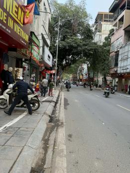 Bán Nhà Mặt Phố Thụy Khuê Tây Hồ 60m2-4T MT5,5m LÔ GÓC 3 THOÁNG 42,5 Tỷ.