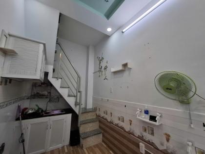 Gần Chợ Vải Tân Bình Hẻm ô tô thông 3 tầng đúc giá 1,75tỷ