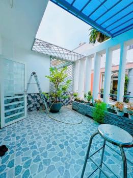 Ở NGAY! Bán Nhà 5 Tầng Cực Đẹp Lý Chính Thắng, 41m2, Chỉ 7.5 Tỷ TL