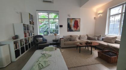 Bán Nhà Phố Từ Hoa Quảng An Tây Hồ 330m2-3T MT18m Full Thổ Cư 180 Tỷ Từ Hoa.