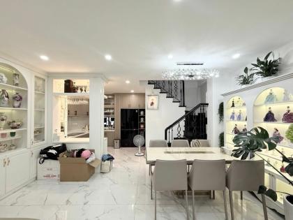 ĐÓN TẾT! Bán Nhà Đẹp 5 Tầng Xe Hơi Thông Điện Biên Phủ, 48m2, Chỉ 10 Tỷ TL