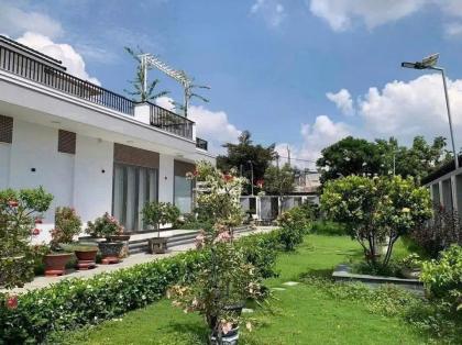 BIỆT THỰ GÓC 2 MT – THỚI TAM THÔN, HÓC MÔN – CHỦ NGỘP RA GẤP