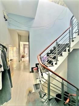 Nhà MT Đường Nguyễn Bá Tòng, Phường 11 Quận Tân Bình Cũ.