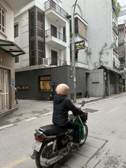 Bán Nhà P/Lô Ô Tô Tránh Linh Lang Ba Đình 80m2-3T MT4,5m 2 THOÁNG 38 Tỷ Linh Lang.