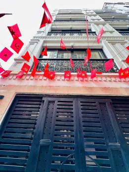 bán nhà khu xuân đỉnh –DT 36m²x 7 tầng thang máy – nhà mới – gần phạm văn đồng - full nội thất