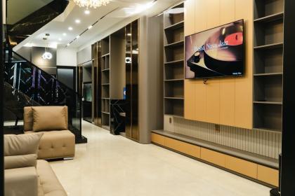 **Bán nhà mặt tiền Lê Lai, phường 12; Tân Bình; 4,6*14m 4 tầng dòng tiền