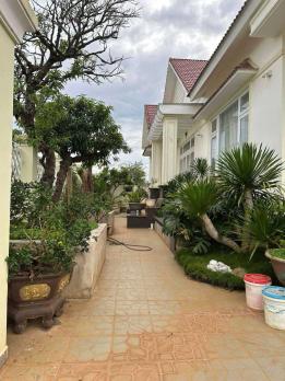 Bán villa sân vườn 1038 m2 - thị trấn liên nghĩa đức trọng lâm đồng  giá 11 Tỷ