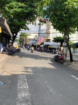 Bán nhà Mặt tiền Phú Thọ Hòa -  giao Phạm Vấn,  DT: 5,2x10,5m  - 4 Tầng - 3PN, chỉ 10,6 tỷ.