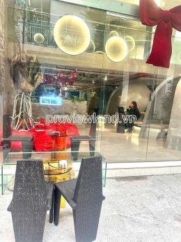 Bán tòa nhà Trần Hưng Đạo Quận 1,  hầm 6 lầu, DT đất 252m², thu 200tr/th, giá 95 tỷ