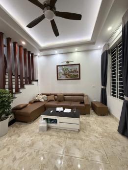 Anh Huy bán nhà ngõ 908 Kim Giang, Tựu Liệt cạnh KĐT Linh Đàm 45m2 chỉ 4.x tỷ. 0989626116