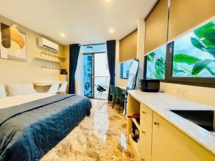 Bán Nhà Mặt tiền Phan Tây Hồ, gần Phan Xích Long, 5,5x11m, 5 Tầng - HĐT 35tr, 13,5 tỷ.