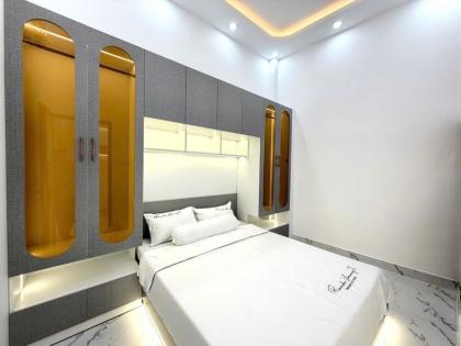 Nhỉnh 5ty - Nhà ngang 6 x 19m - đường nhựa 8m - Huỳnh Tấn Phát - Nhà Bè . full nội thất