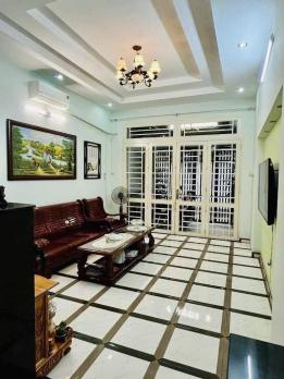 Khu nổi tiếng K300 Tân Bình - hẻm lớn, sát mặt tiền - sổ A4, 45m2, 3 tầng, 3 phòng ngủ - chỉ 7 tỷ.