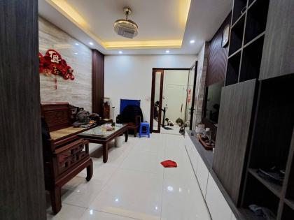 Bán Nhà Mặt Phố Đội Cấn Ba Đình 39m2-4T LÔ GÓC 2 THOÁNG 15 Tỷ Đội Cấn.